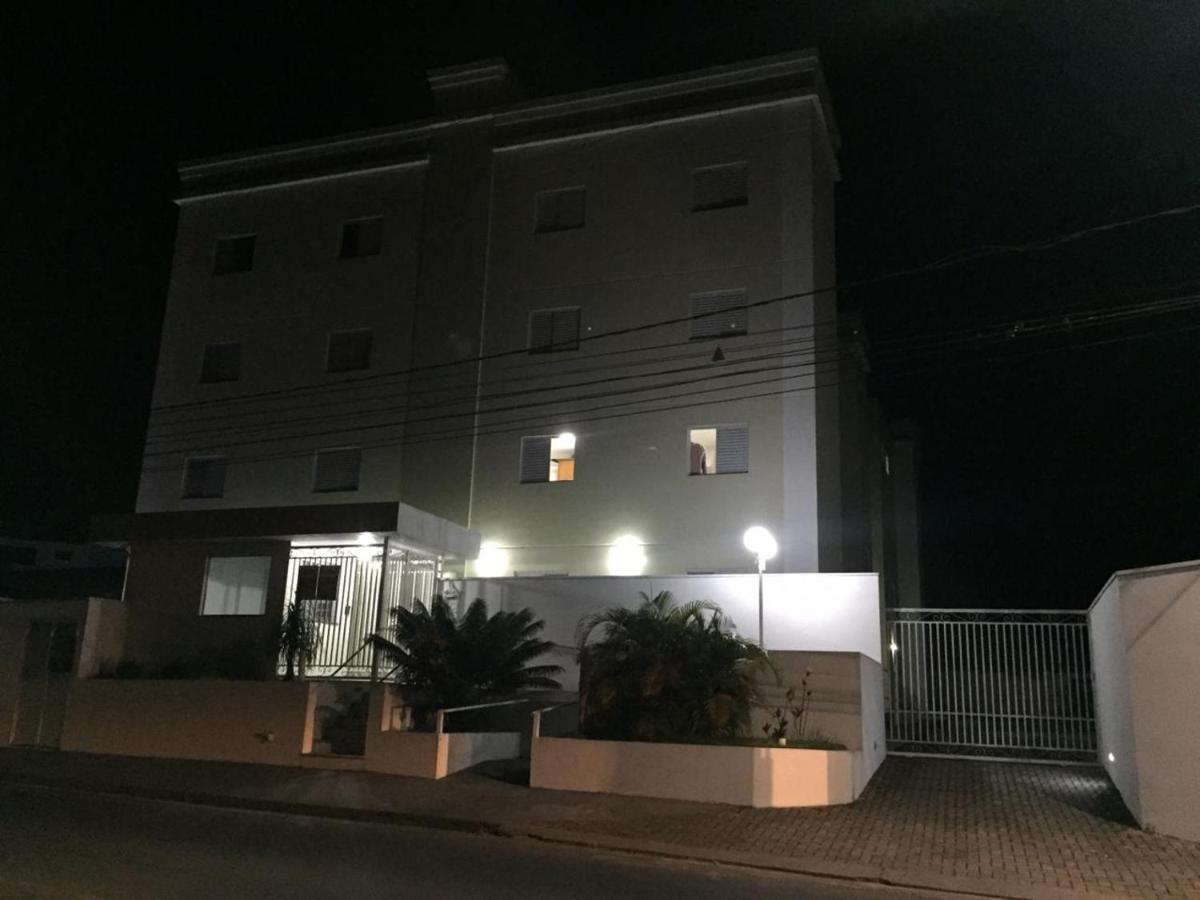 Novissimo Apto No Centro De Águas de São Pedro Εξωτερικό φωτογραφία
